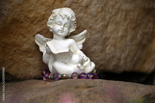 Quadro em tela religious symbols, figurines and votive offerings to Mary in a stone grotto