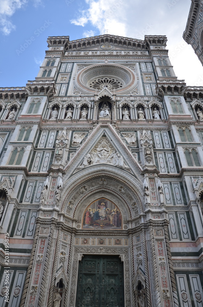 Obraz premium Facade of Florence Cathedral in Florence Italy