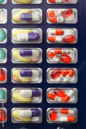 medication pack, blister pack, unit dose pack, bubble pack, senior, dosette