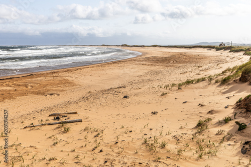 Vászonkép Belle-Anse Iles de la Madeleine vue sur la plage et rocher