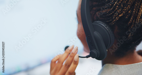 Cuadro en lienzo Call center, headset and business woman in office for insurance agent, consulting and advisor