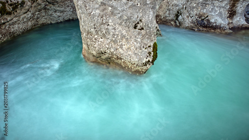 Foto Il torrente Arzino è un luogo incontaminato di una bellezza struggente e ancestr