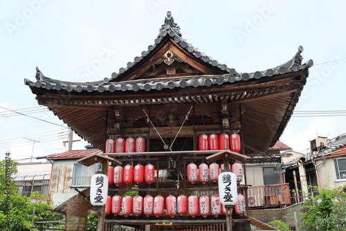 фотографія A Japanese temple :  a scene of the precincts  of Senbon-enma-do Temple in Kyoto