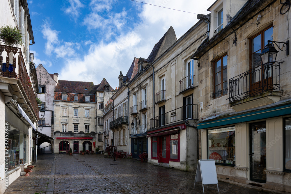Fototapeta premium Semur-en-Auxois is a French town and commune, in the Burgundy region, Côte-d'Or department, in the Montbard district and Semur-en-Auxois canton.