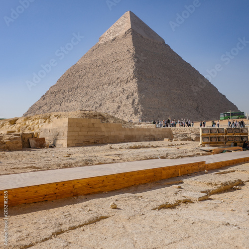 Φωτογραφία Giza, Egypt - 25 Jan 2026: Pyramid of Chephren (Khafre), Pyramids of Giza, Egypt