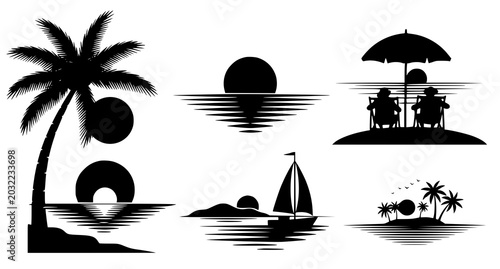 Foto Collection of summer beach vacation silhouettes featuring palm trees sunset sail