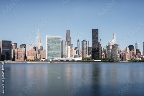Foto Cityscape of the United Nations Headquarters Building in Manhattan, New York Cit