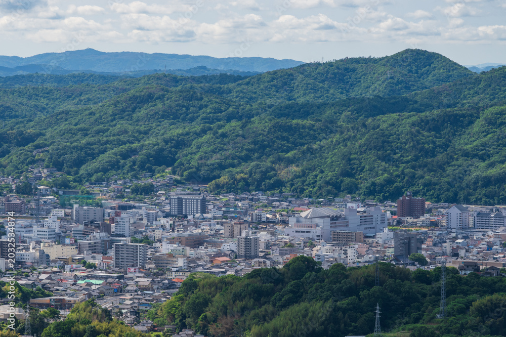 Obraz premium 日本の岡山県津山市の神楽尾山の美しい風景