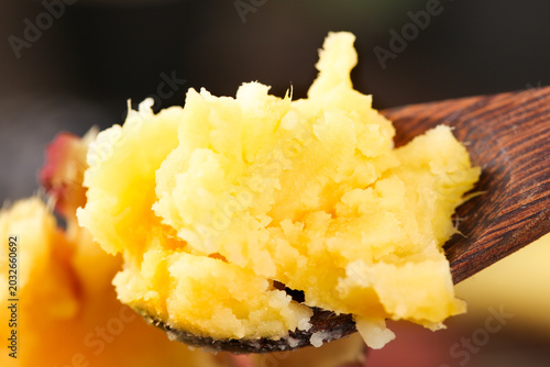 Foto Freshly Dug Sweet Potato Heart-Healthy Yellow Flesh Shaanxi China Sandy Chestnut