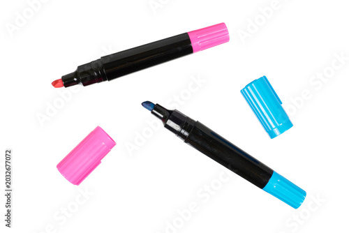 Foto felt tip pens or markers in pink and blue isolated on white or transparent png