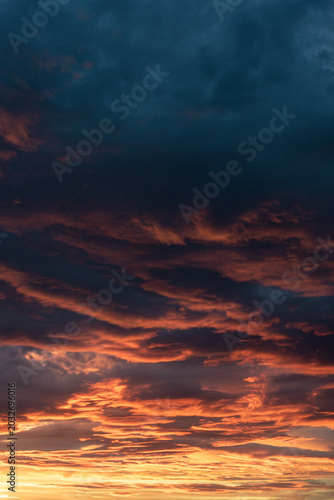 Photos Dawn Dusk Symphony: Sky Painted in Orange and Blue, Clouds Adrift, Desktop Delig