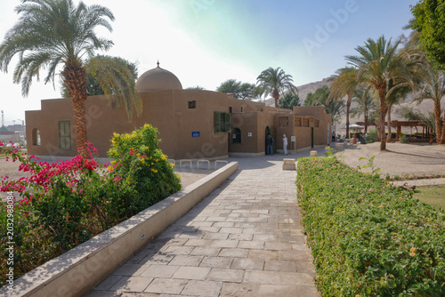 Obraz na plátně Luxor, Egypt - 29 Jan 2026: Howard Carter's house at the Theban Necropolis near