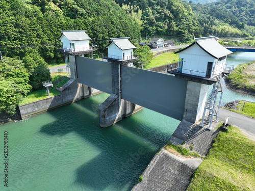 Bild auf Leinwand 高知県四万十市　津蔵渕樋門