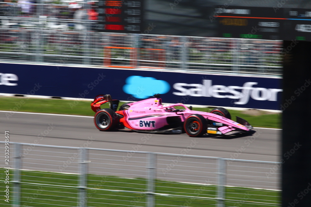 Obraz premium May 22, 2026, Montreal, Canada, F1 Academy car races through Circuit Gilles Villeneuve during Grand Prix weekend. g.
