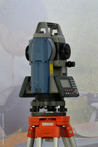 3D laser scanners, used in industries such as construction, surveying, and mapping to capture 3D data and reconstruct objects with high precision.