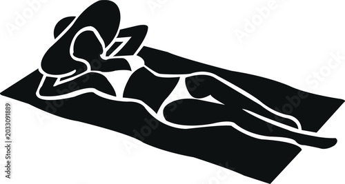 Foto Silhouette of a sunbathing woman on beach mat