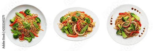Photos Set and collection of delicious stir fried noodles with fresh vegetables served