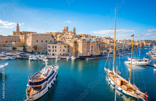 Panoramic view of beautiful Isla Basilica and old town of Birgu, Malta