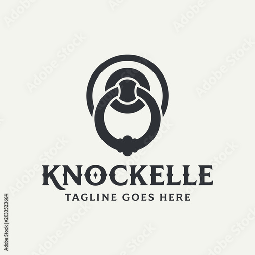 Schilderij op canvas Classic metal door knocker logo for real estate and home services
