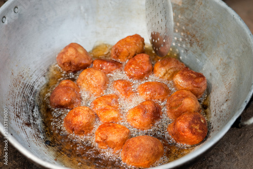 Bild auf Leinwand frying pan with fritter
