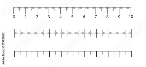 Tableau sur toile Set of measuring rulers and tools for accurate length measurement and engineerin