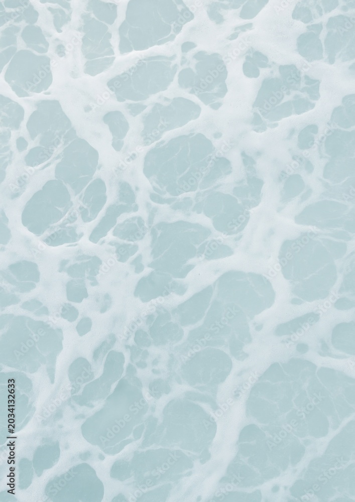 Obraz premium Serene ocean waves mobile wallpaper.