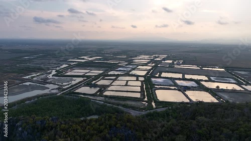 Aerial Drone View Of Khao Sam Roi Yot
Aerial drone footage of Khao Sam Roi Yot National Park wetlands and mountains in Thailand on 19 May 2026.
