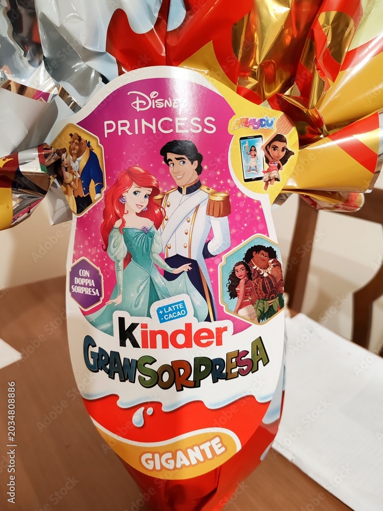 Fototapeta premium Rome, Italy - March 25, 2026, Kinder Grand Surprise Giant Disney Princesses. Kinder 2026 Easter Egg, in the finest milk chocolate, with a double Disney Princess surprise, 320 g.