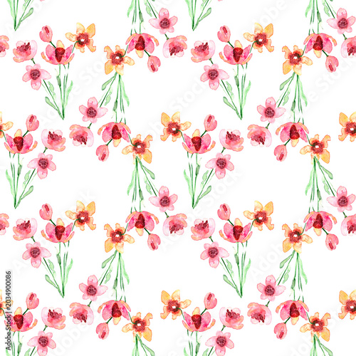 Pattern con delicati bouquet di fiori ad acquerello isolati su sondo bianco 