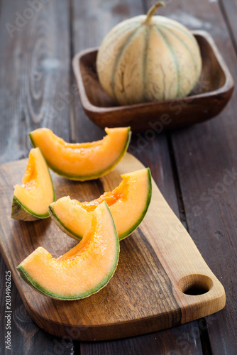 Sliced and pitted Charentais melon