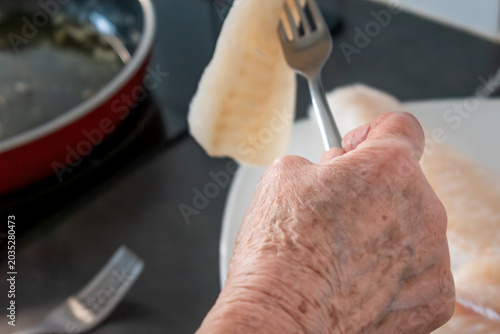 Photos Pan fried white fish, healthy food, omega 3 and protein