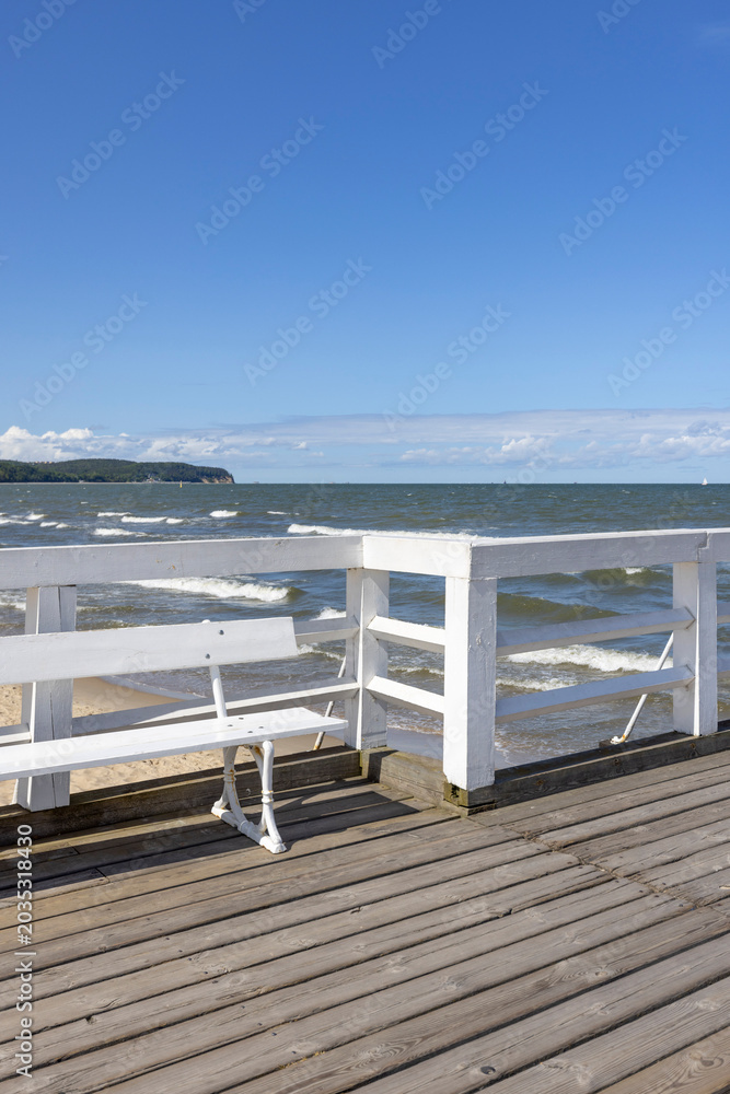 Obraz premium Sopot pier in the Gulf of Gdańsk in the Baltic Sea, Sopot, Poland