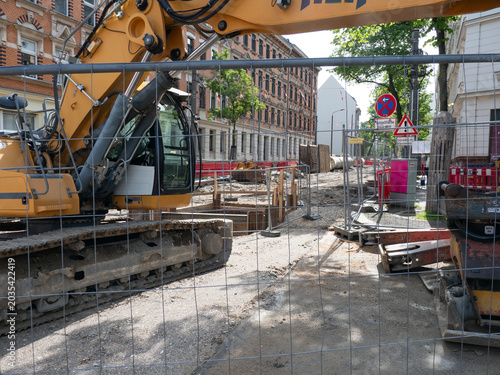 Großbaustelle in einem Stadtteil - Sanierung Kanalnetz und Straßenentwässerung