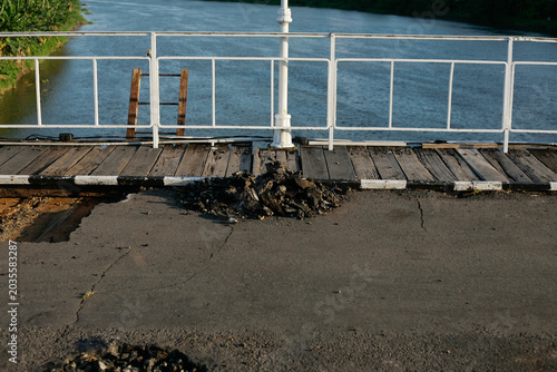Canvas Print Pile of asphalt chunk