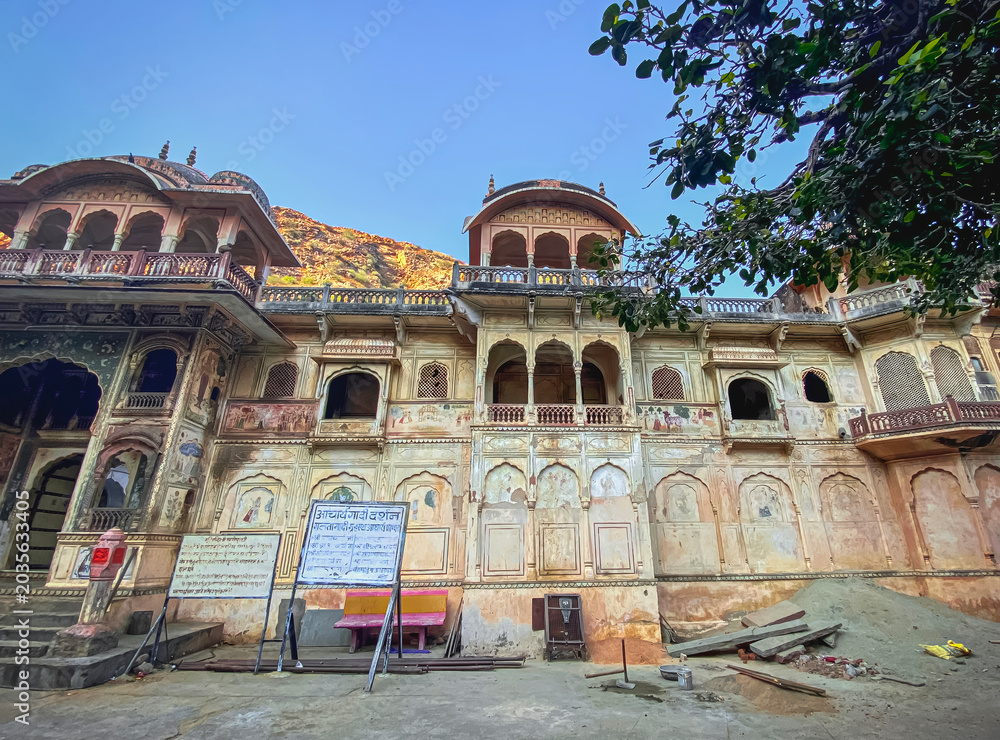 Fototapeta premium Galta Ji Temple complex in Jaipur, India