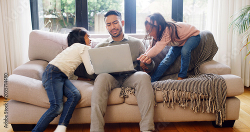 Tableau sur toile Fight, dad and kids on couch with laptop, argument and parenting struggle in sibling rivalry