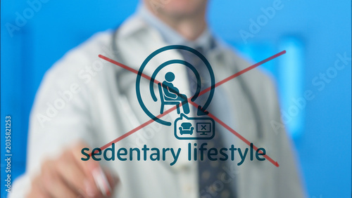 Photos Doctor presenting a visual concept illustrating the importance of avoiding a sed