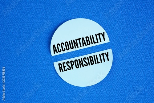 Schilderij op canvas Paper with the words accountability and responsibility