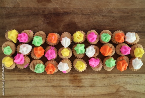 Fotografija These legendary cookies are known as Gem Rose Cookies, Monas biscuits, or button cookies