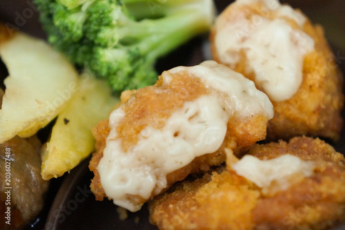 Crispy, savory ginger-soy marinated Japanese-style chicken karaage pieces served in a convenient pre-packed daily meal box.