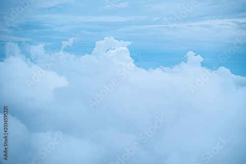 上空からの幻想的な雲
