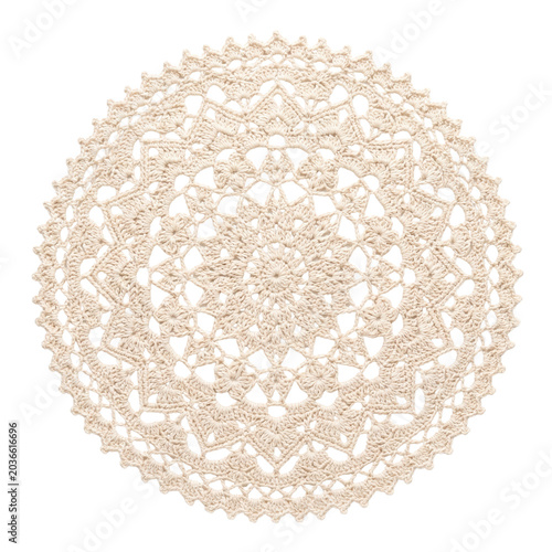 Foto Circular white crochet doily lace pattern