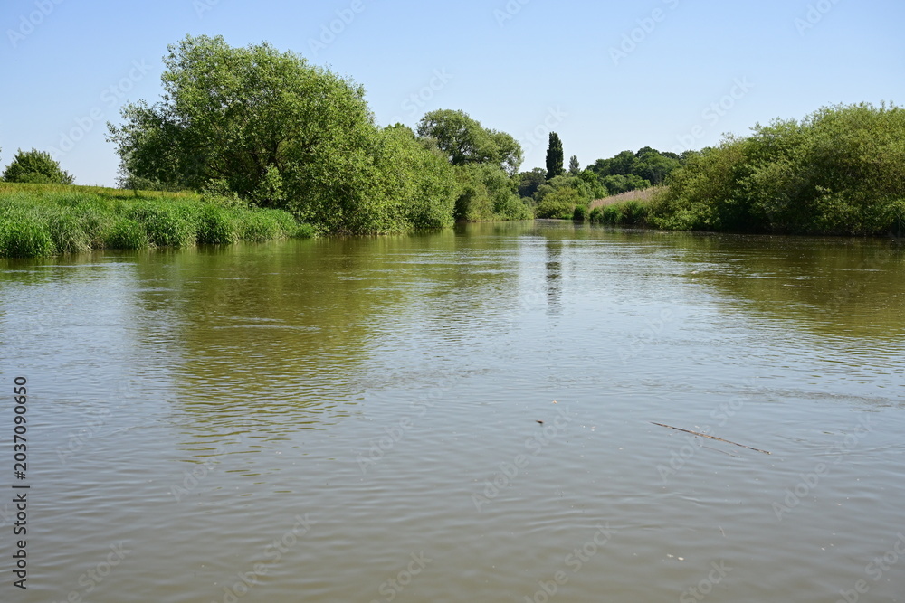 Fototapeta premium The River Arun at Amberley during they heat wave of May 2026 in the UK.