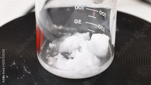 Photos Sodium Acetate Crystals Forming Inside a Glass Beaker on a Hot Plate
