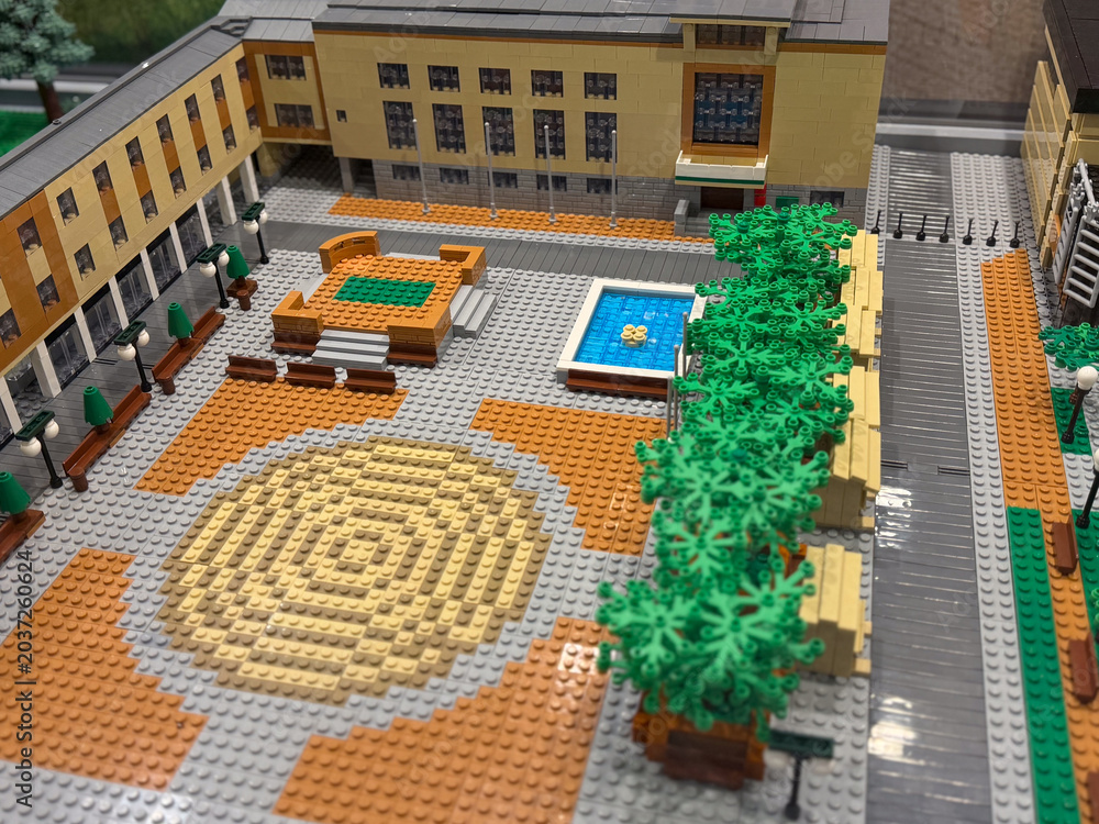 Obraz premium Lego courtyard model with buildings and trees