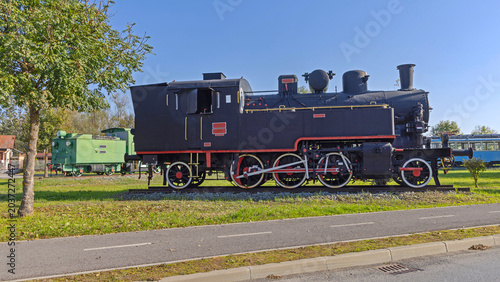 Fotografía Standard Gauge Steam Locomotive at Tourist Industrial Park Free Museum Slavonski
