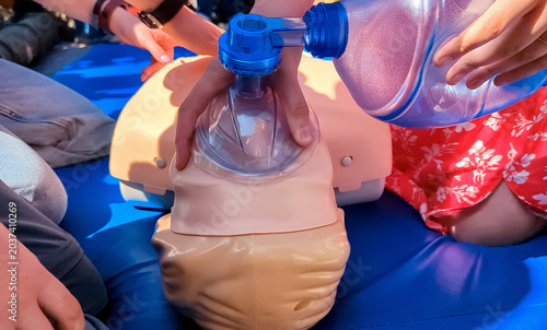 Quadro su tela First aid training with CPR mannequin