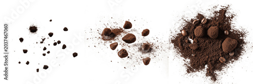 Fotografía Set of three cocoa powder and chocolate truffle collections, scattered dark caca