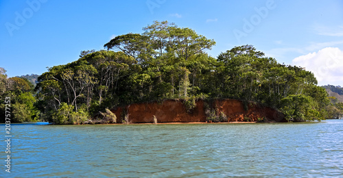 Photos Gatun Lake is an artificial lake in Panama, traversed by the navigable link connecting the Atlantic and Pacific Oceans