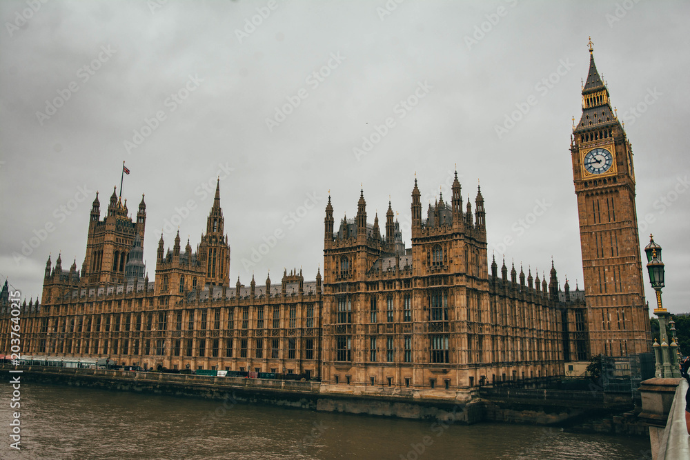 Obraz premium The Palace of Westminster and Big Ben in London